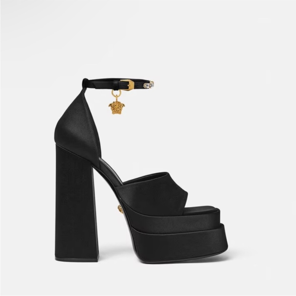 Versace Aevitas platform heels - Picture 5 of 15